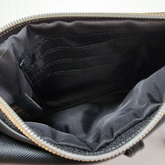 APT. 9 Black Piper Wristlet Wallet NWT - Picture 3 of 4